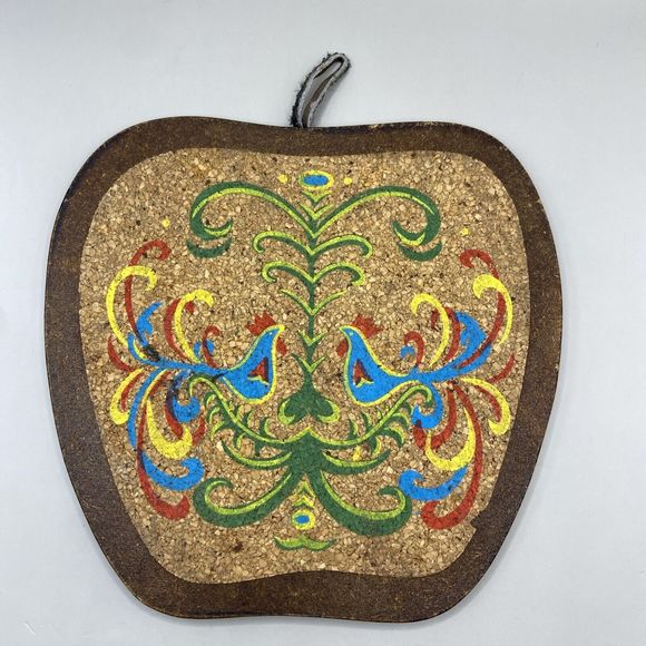 Vintage 60s Hand Painted Folk Art Wood / Cork Hot Plates Trivets (2) Apple Shape - Picture 2 of 10